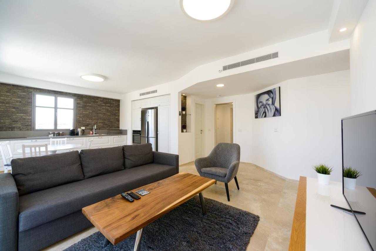 6 Ben Azariah - By Beach Apartments Tlv Тель-Авив Экстерьер фото