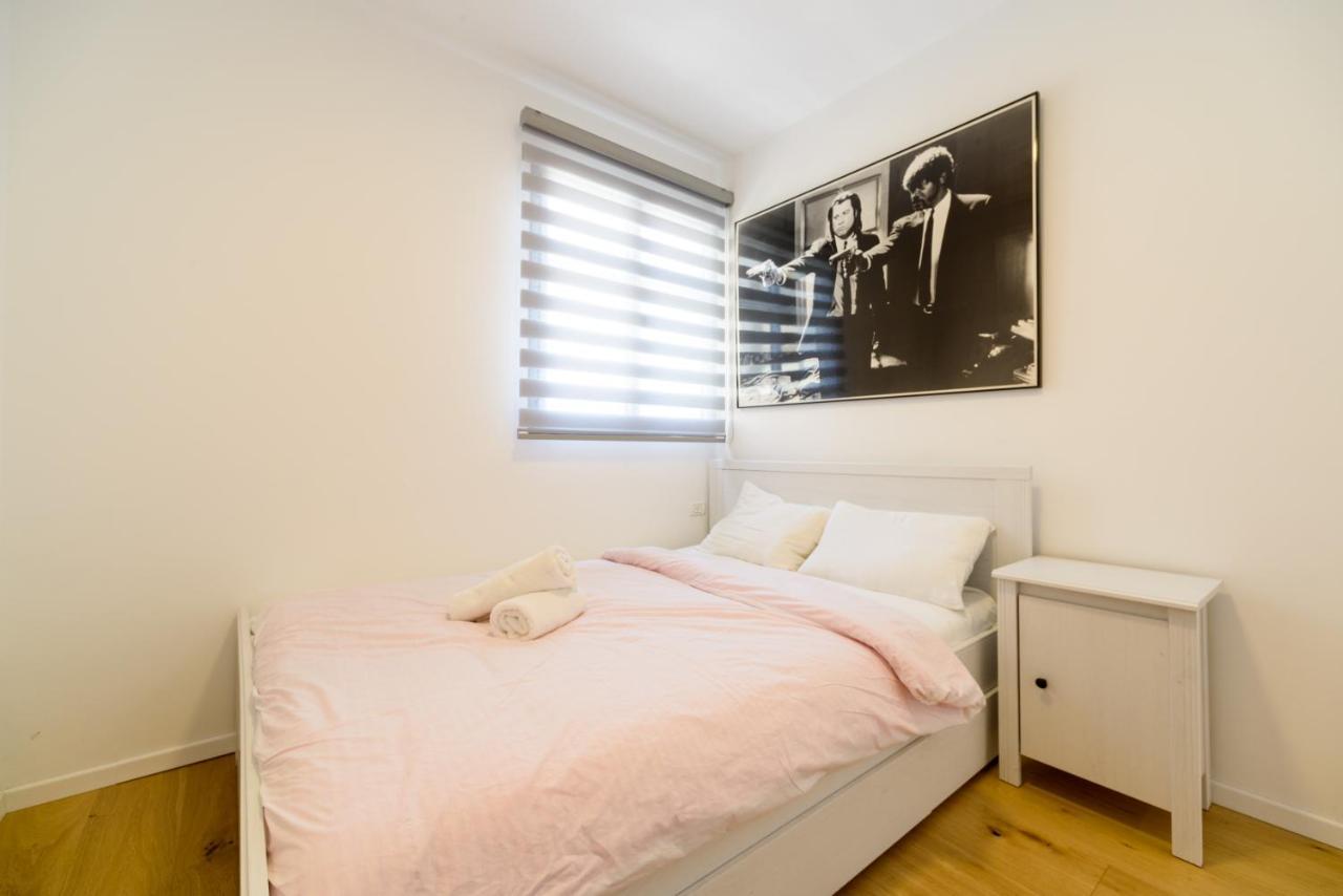 6 Ben Azariah - By Beach Apartments Tlv Тель-Авив Экстерьер фото